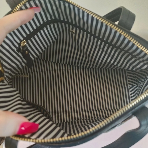 RARE Kate Spade Black Daisy Maise Purse - Picture 4 of 7